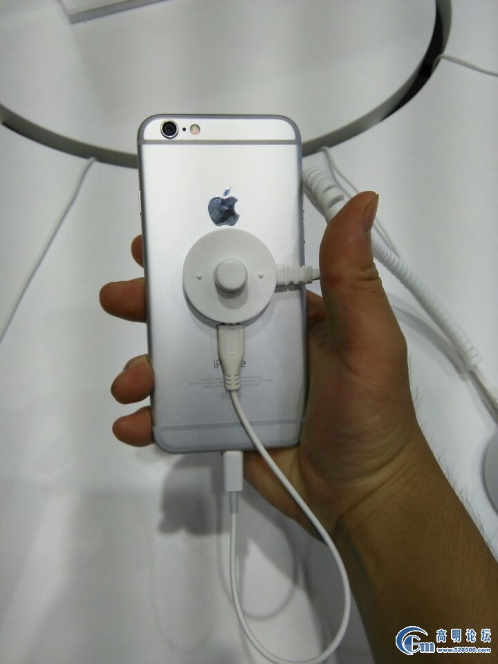 日本大阪买的苹果6手机64G银色 4.7寸 原封未